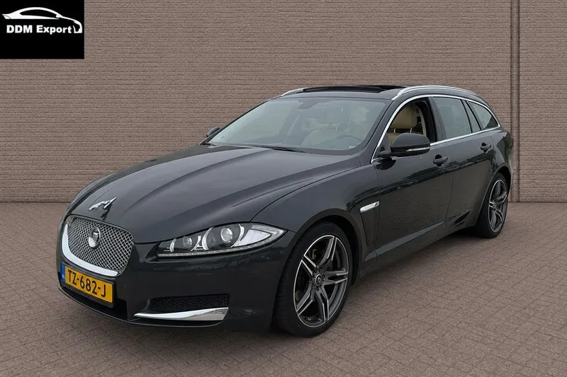 Jaguar XF (2013)