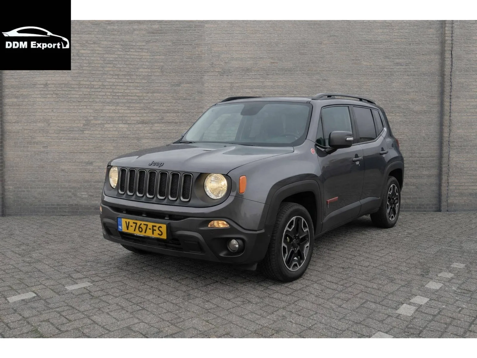 Jeep Renegade (2017) — foto 1
