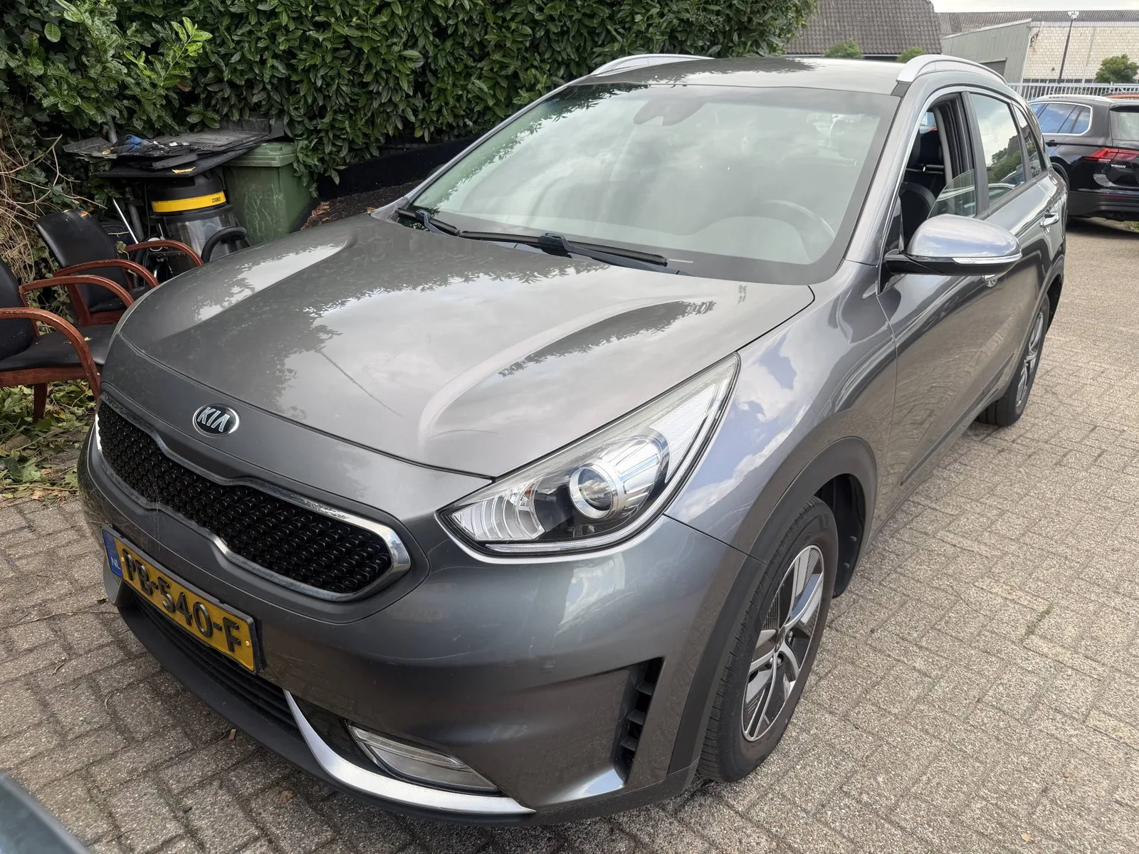 Kia Niro (2017) — foto 1