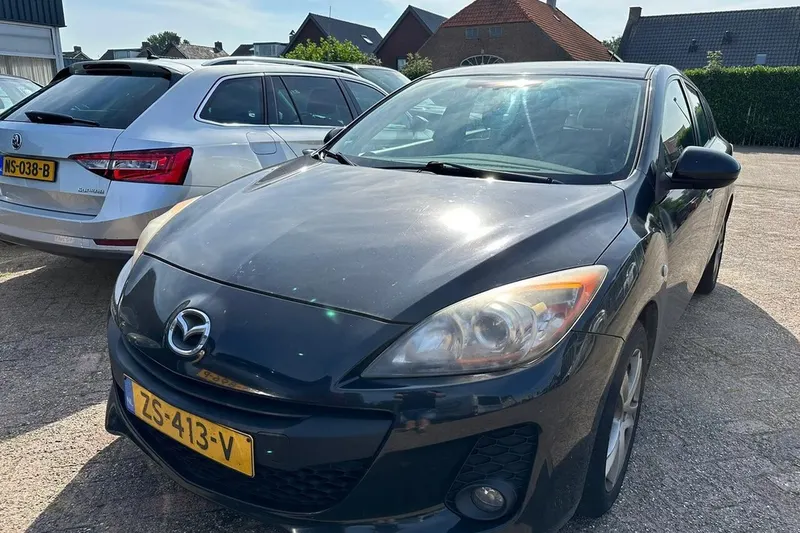 Mazda 3 (2012)