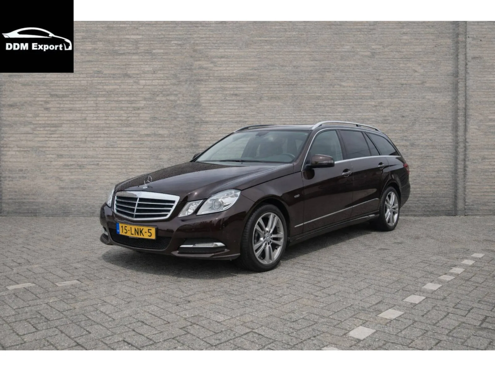 Mercedes-Benz E-Klasse (2010) — foto 1