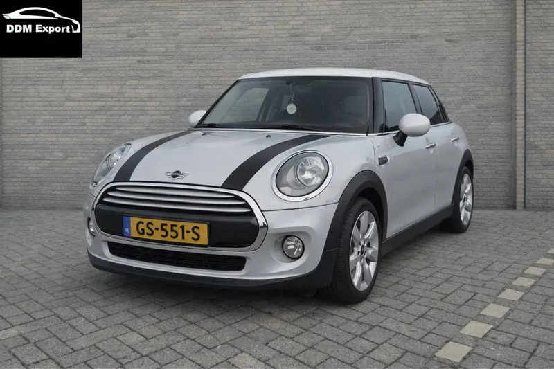 MINI Cooper (2015)