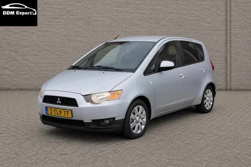 Mitsubishi Colt (2013)