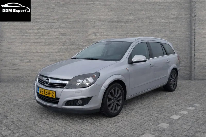 Opel Astra (2010)