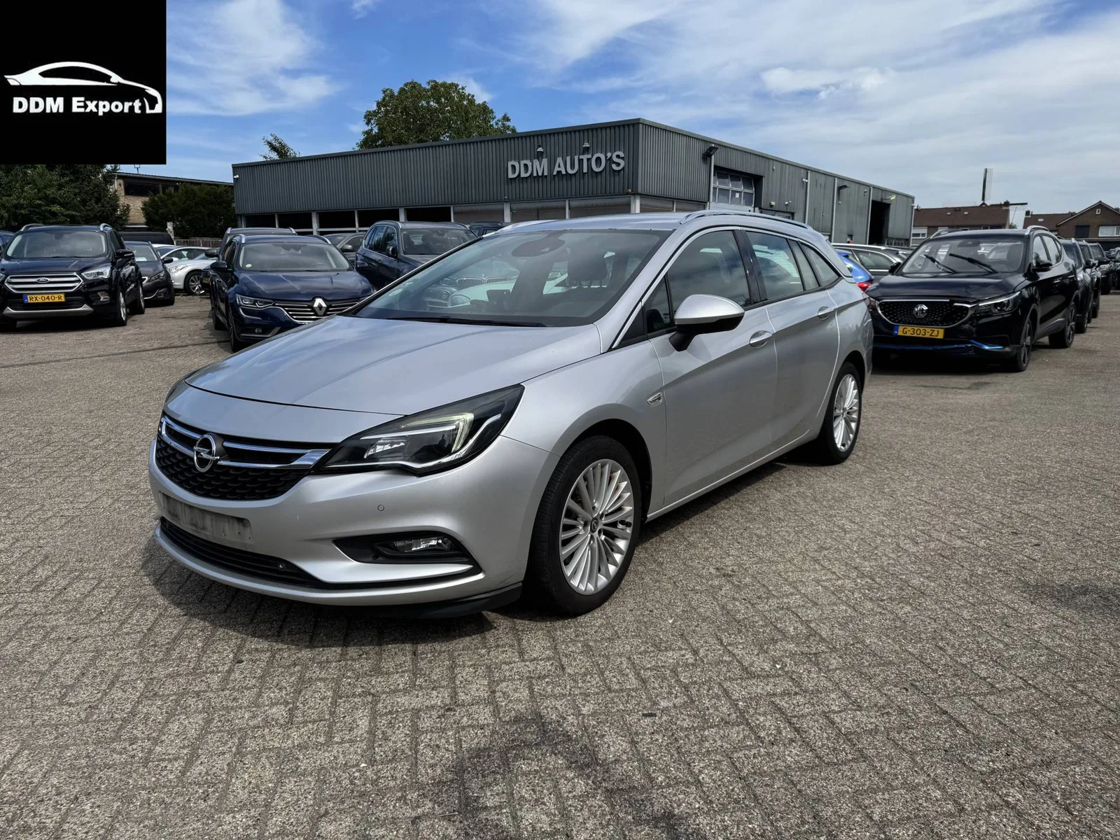 Opel Astra (2016) — foto 1