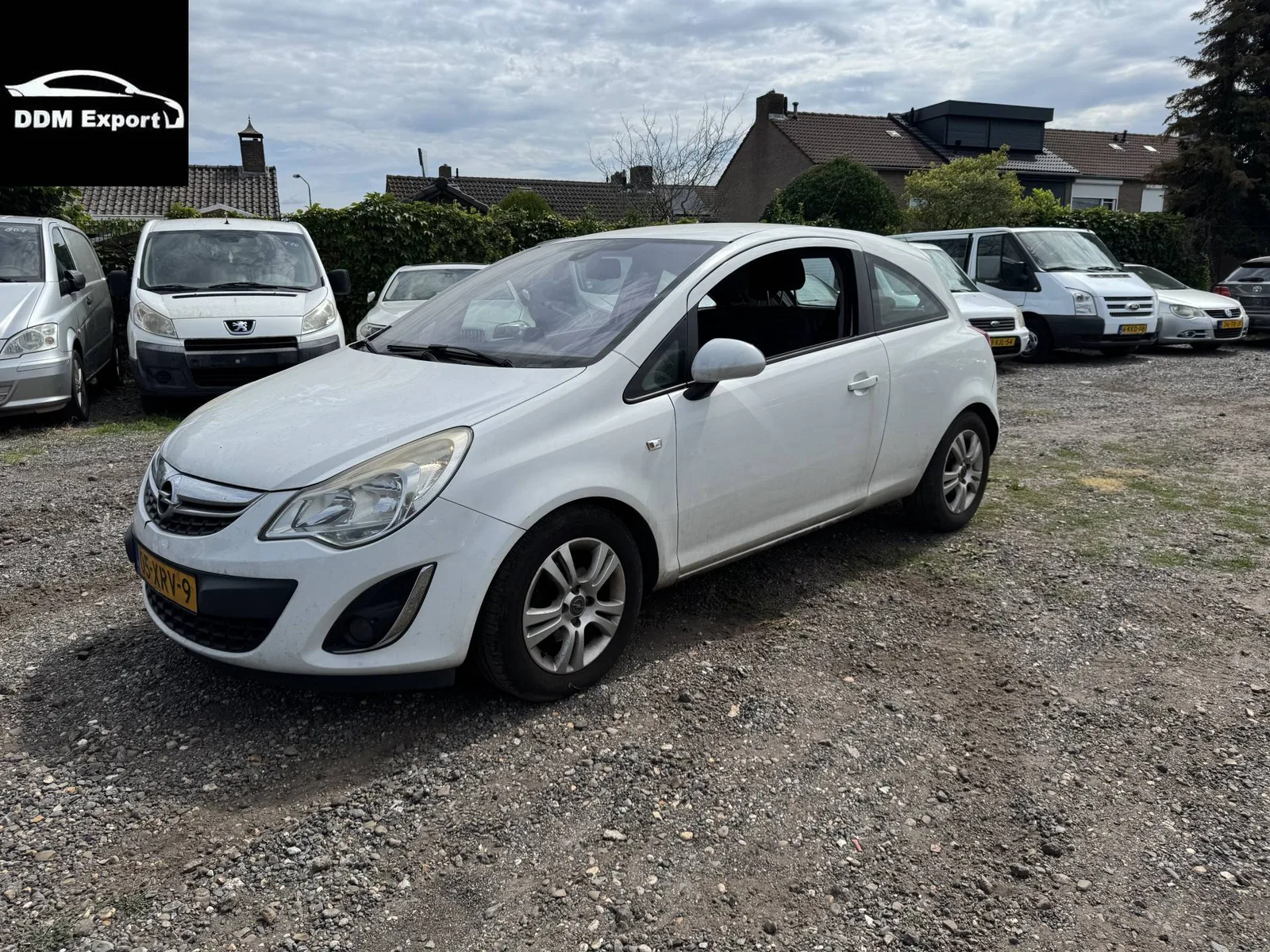 Opel Corsa (2011) — foto 1