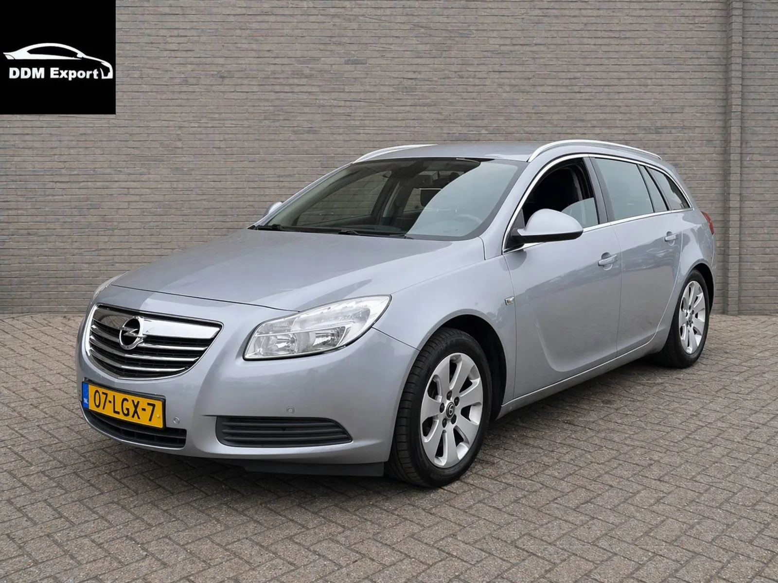 Opel Insignia (2010) — foto 1