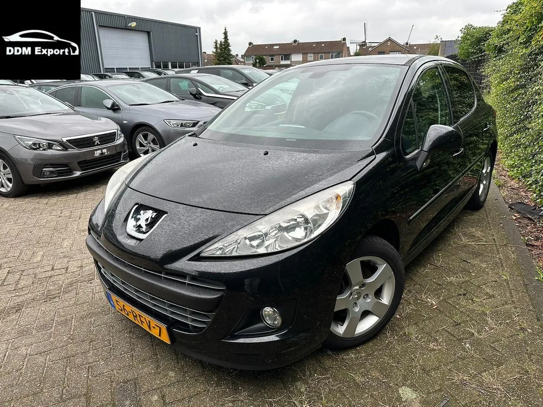 Peugeot 207 (2011) — foto 1