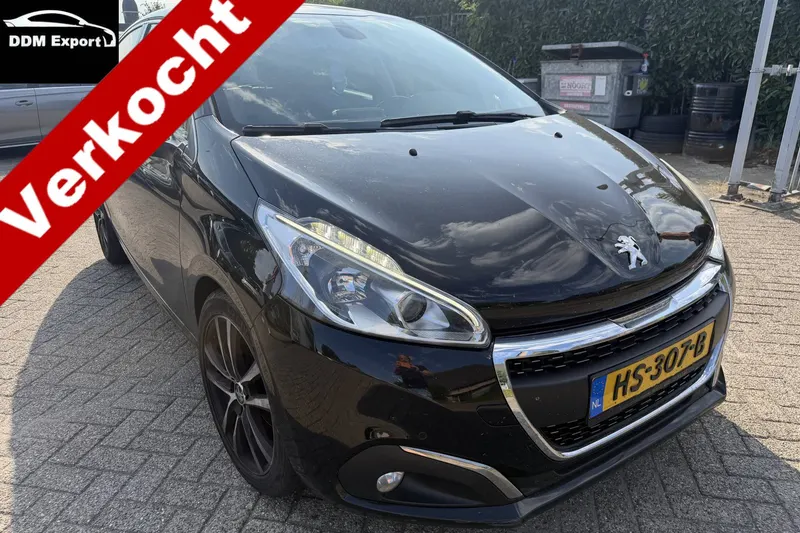 Peugeot 208 (2015)