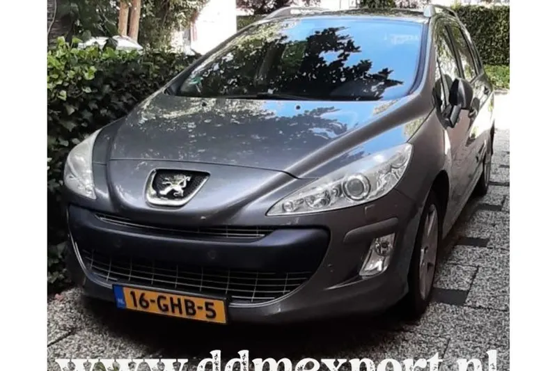 Peugeot 308 (2008)