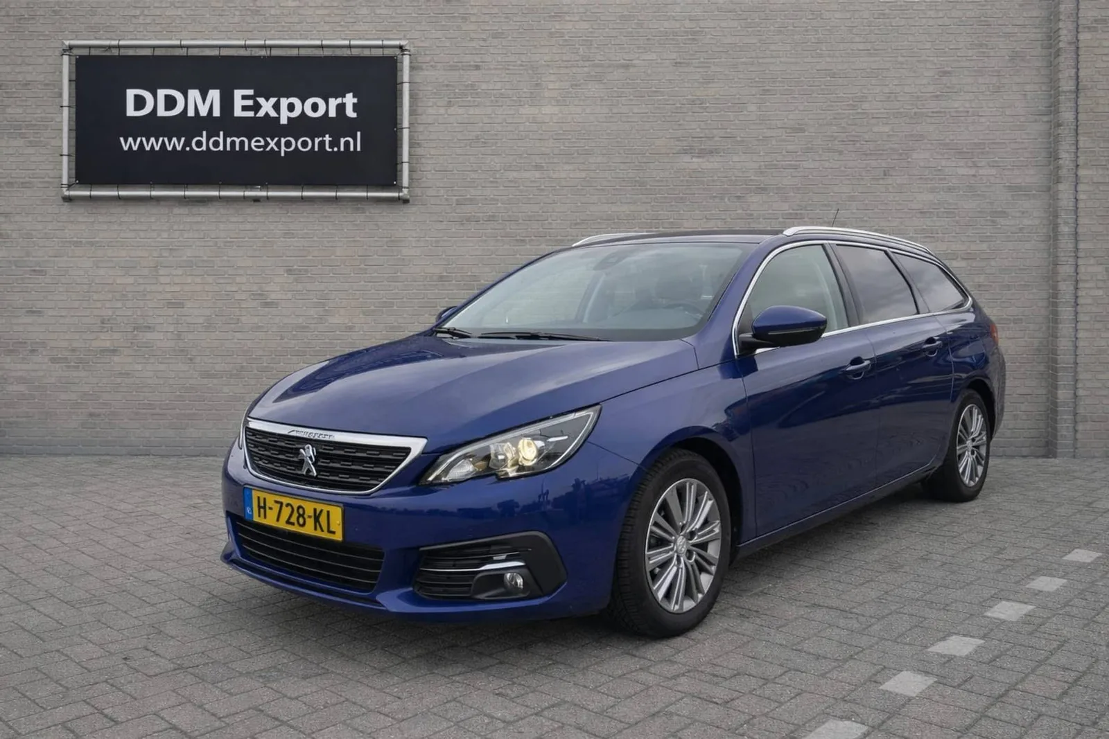Peugeot 308 (2020) — foto 1