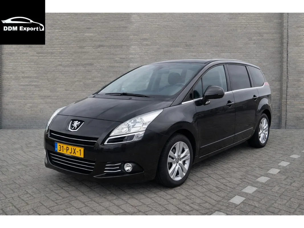 Peugeot 5008 (2011) — foto 1
