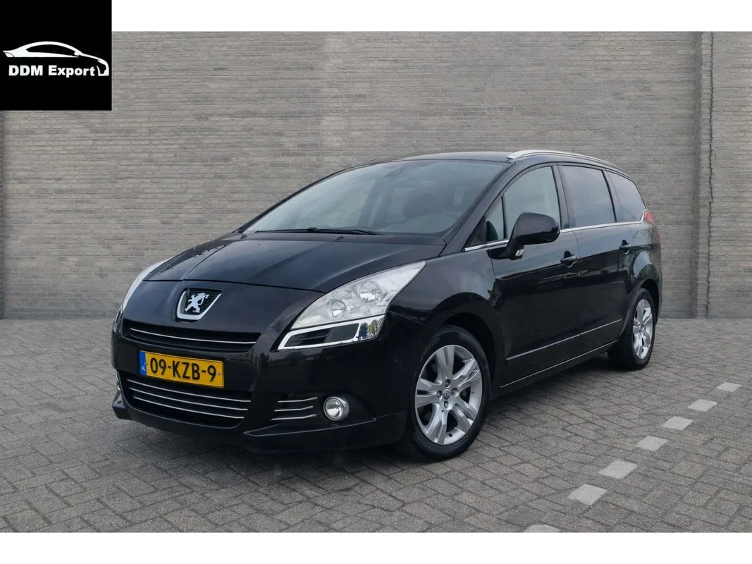 Peugeot 5008 (2010) — foto 1