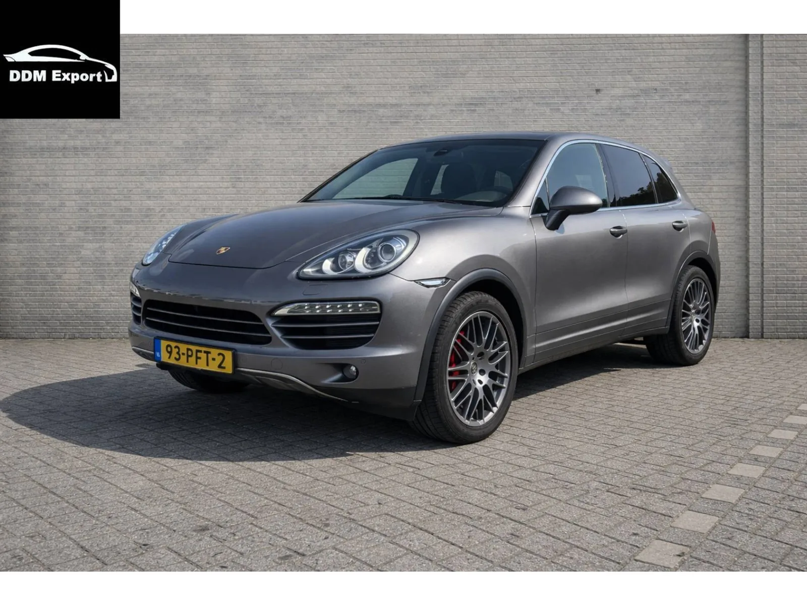 Porsche Cayenne (2011) — foto 1