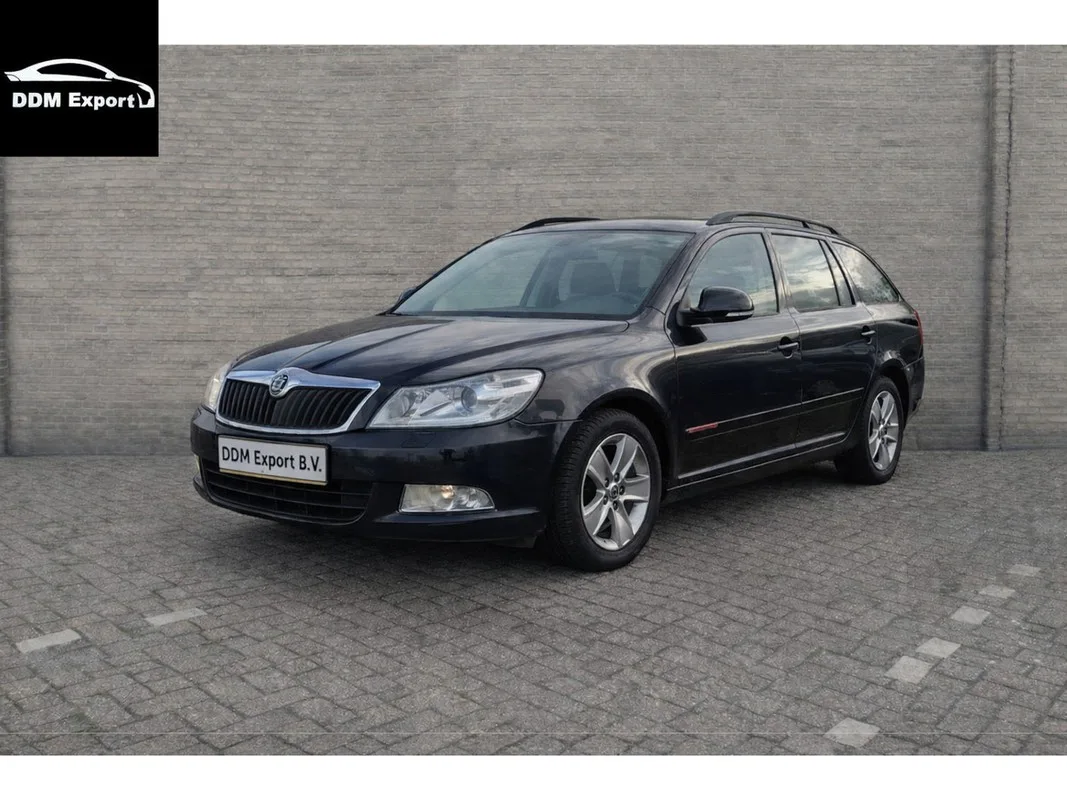 Škoda Octavia (2011) — foto 1