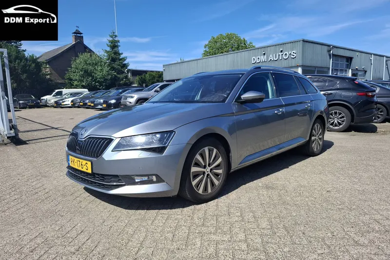 Škoda Superb (2018)
