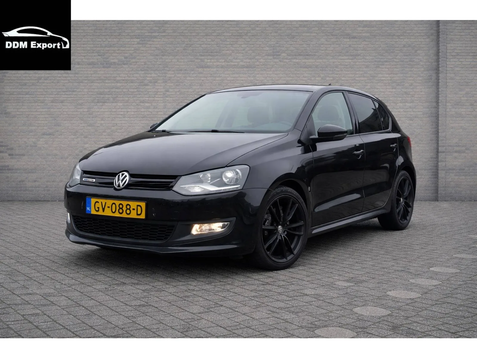 Volkswagen Polo (2015) — foto 1