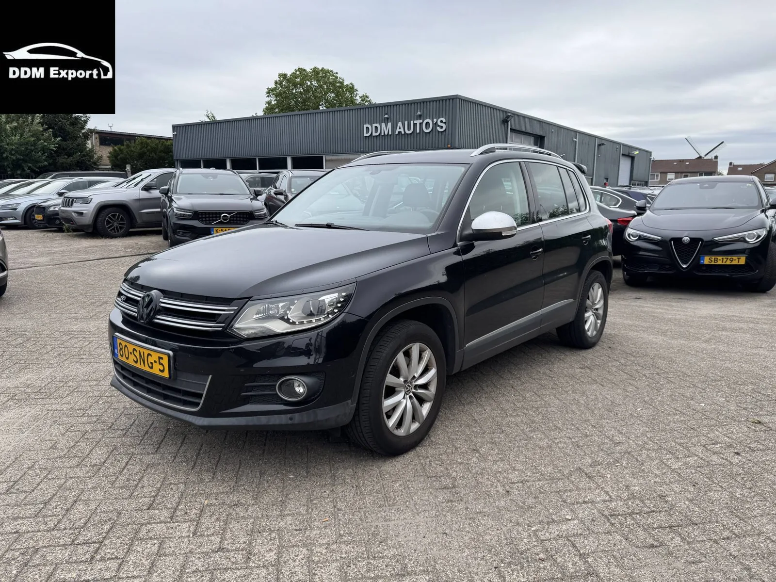 Volkswagen Tiguan (2011) — foto 1