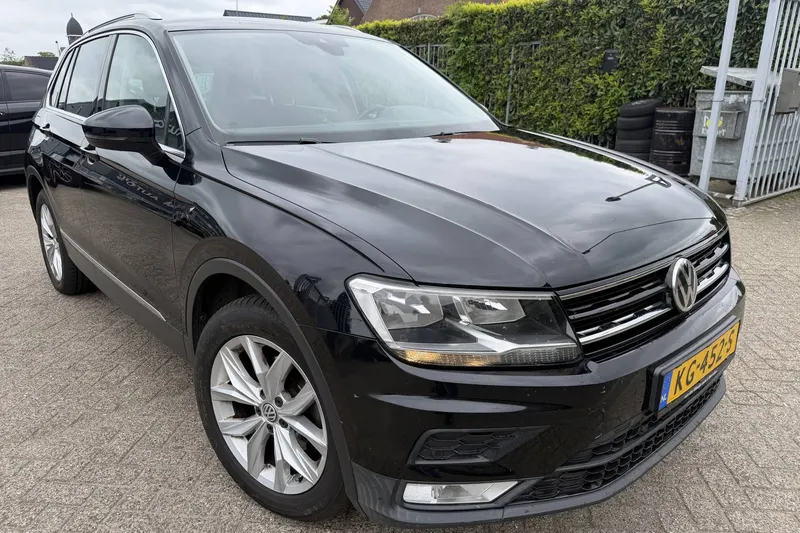 Volkswagen Tiguan (2016)