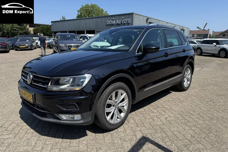 Volkswagen Tiguan (2016)