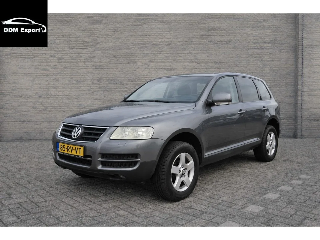Volkswagen Touareg (2003) — foto 1