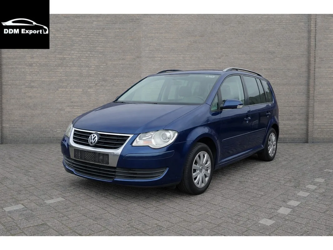 Volkswagen Touran (2007) — foto 1