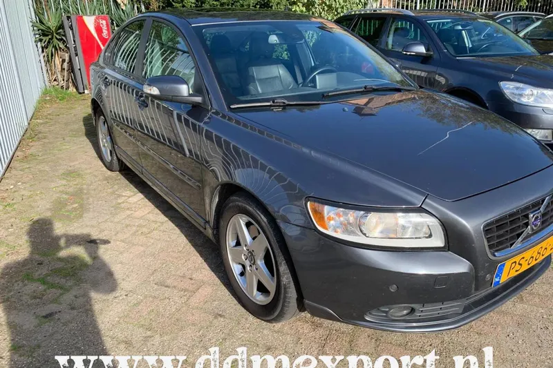 Volvo S40 (2009)