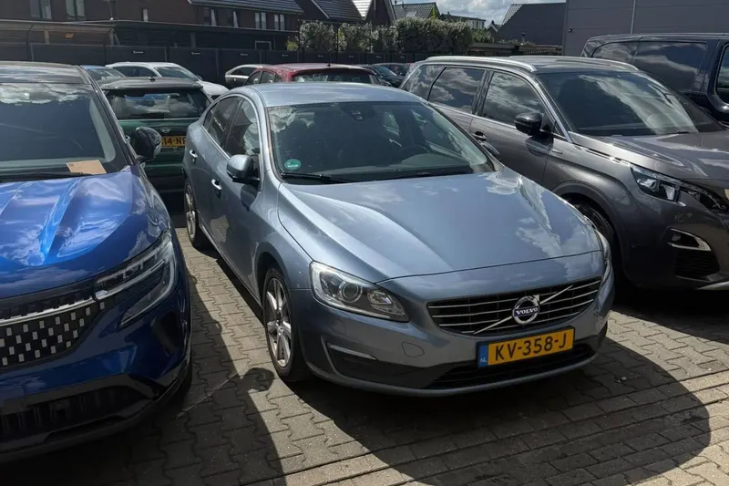 Volvo S60 (2016)