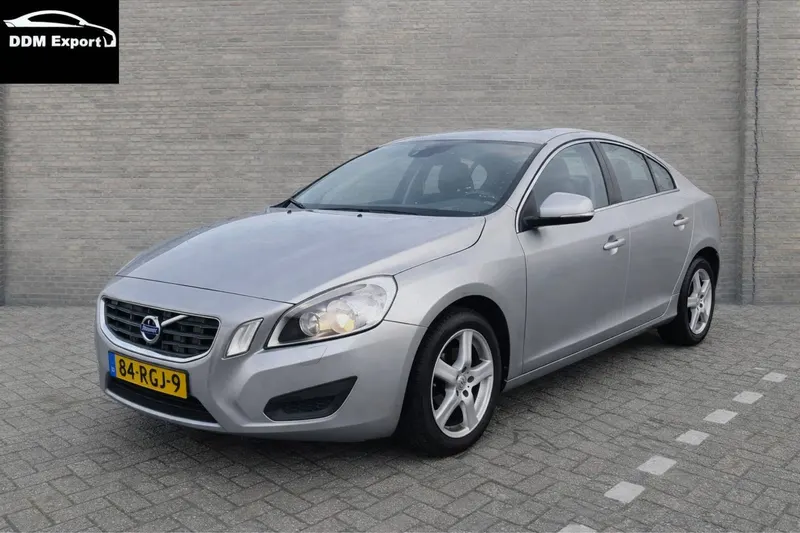 Volvo S60 (2012)