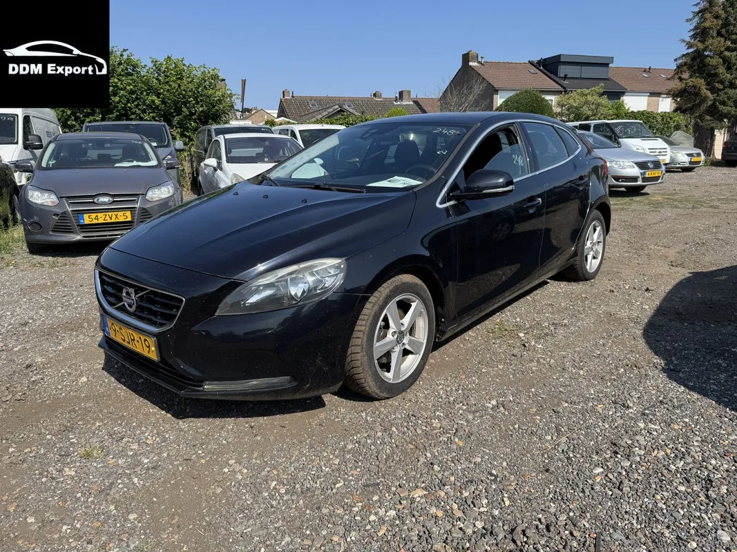 Volvo V40 (2013) — foto 1