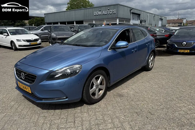 Volvo V40 (2016)