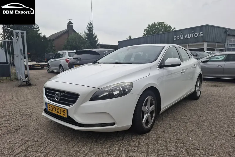 Volvo V40 (2012)