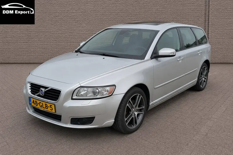 Volvo V50 (2008)