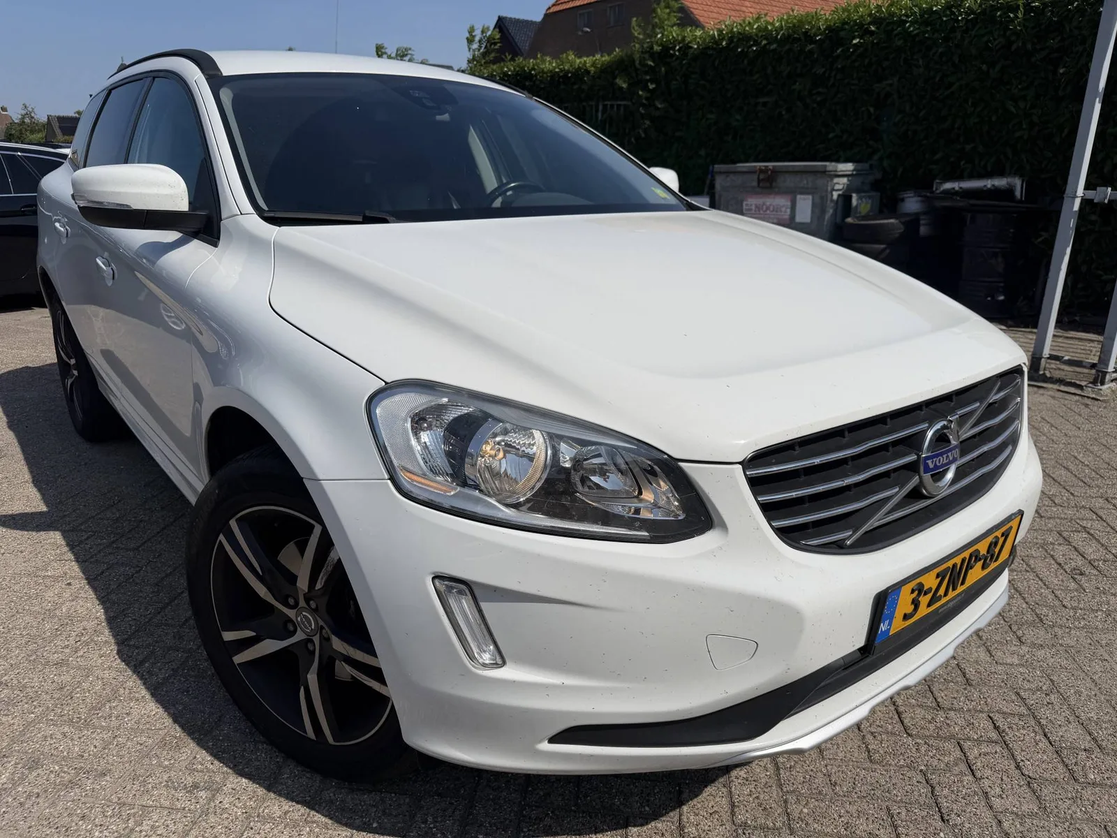 Volvo XC60 (2014) — foto 1