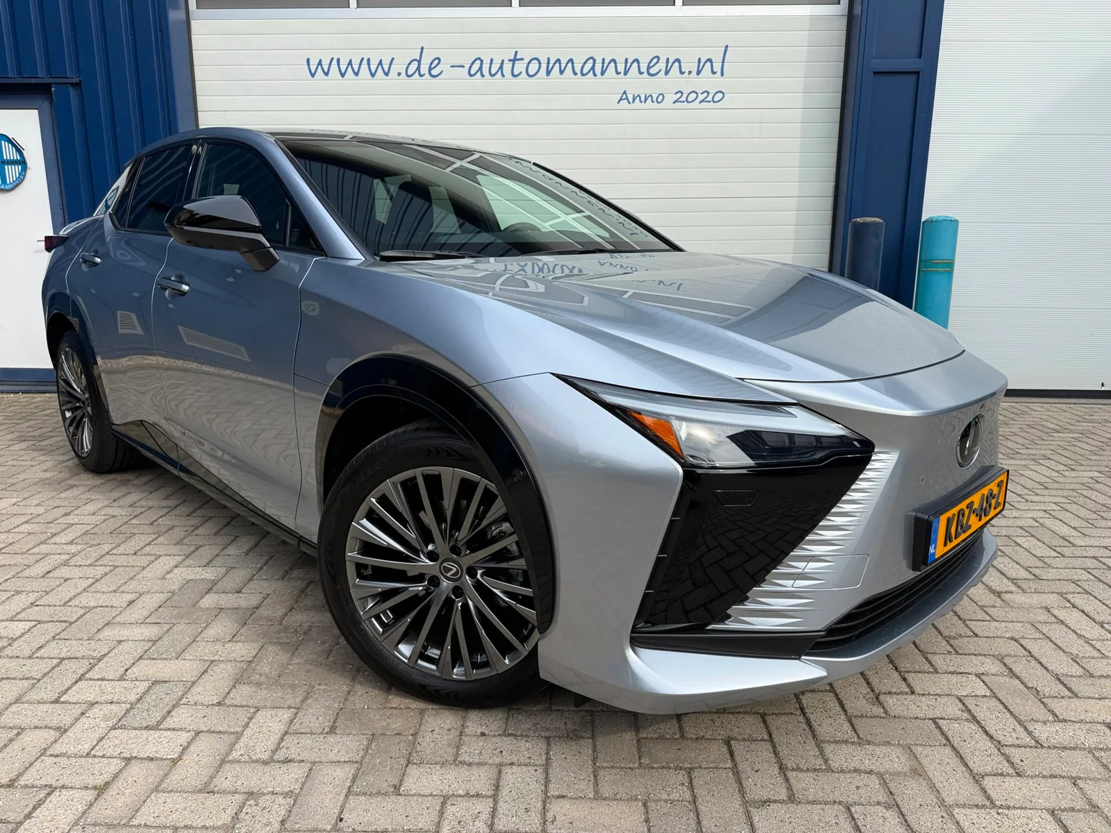 Lexus RZ (2026) — foto 1