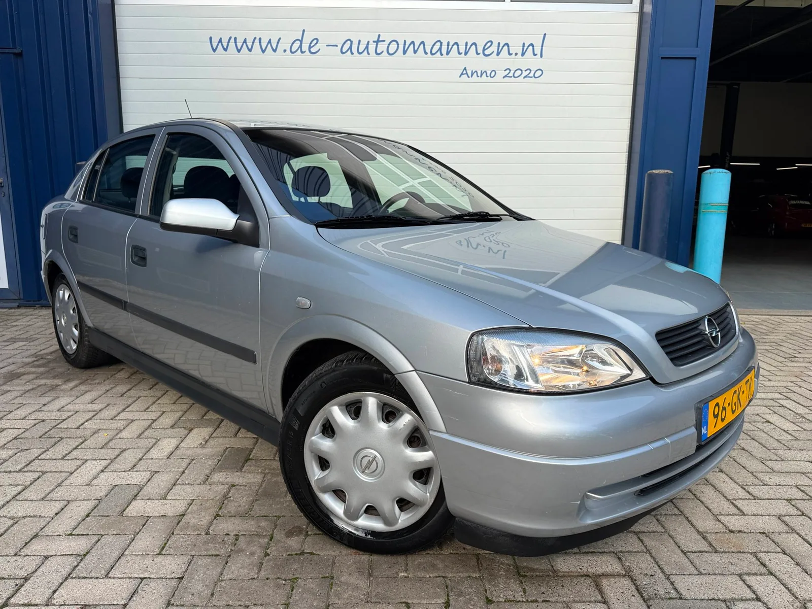 Opel Astra (2000) — foto 1