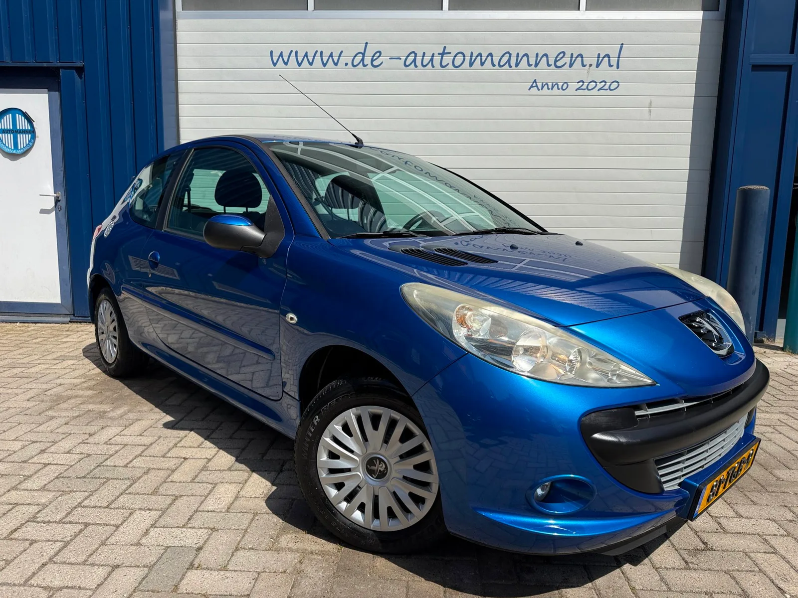 Peugeot 206 (2012) — foto 1