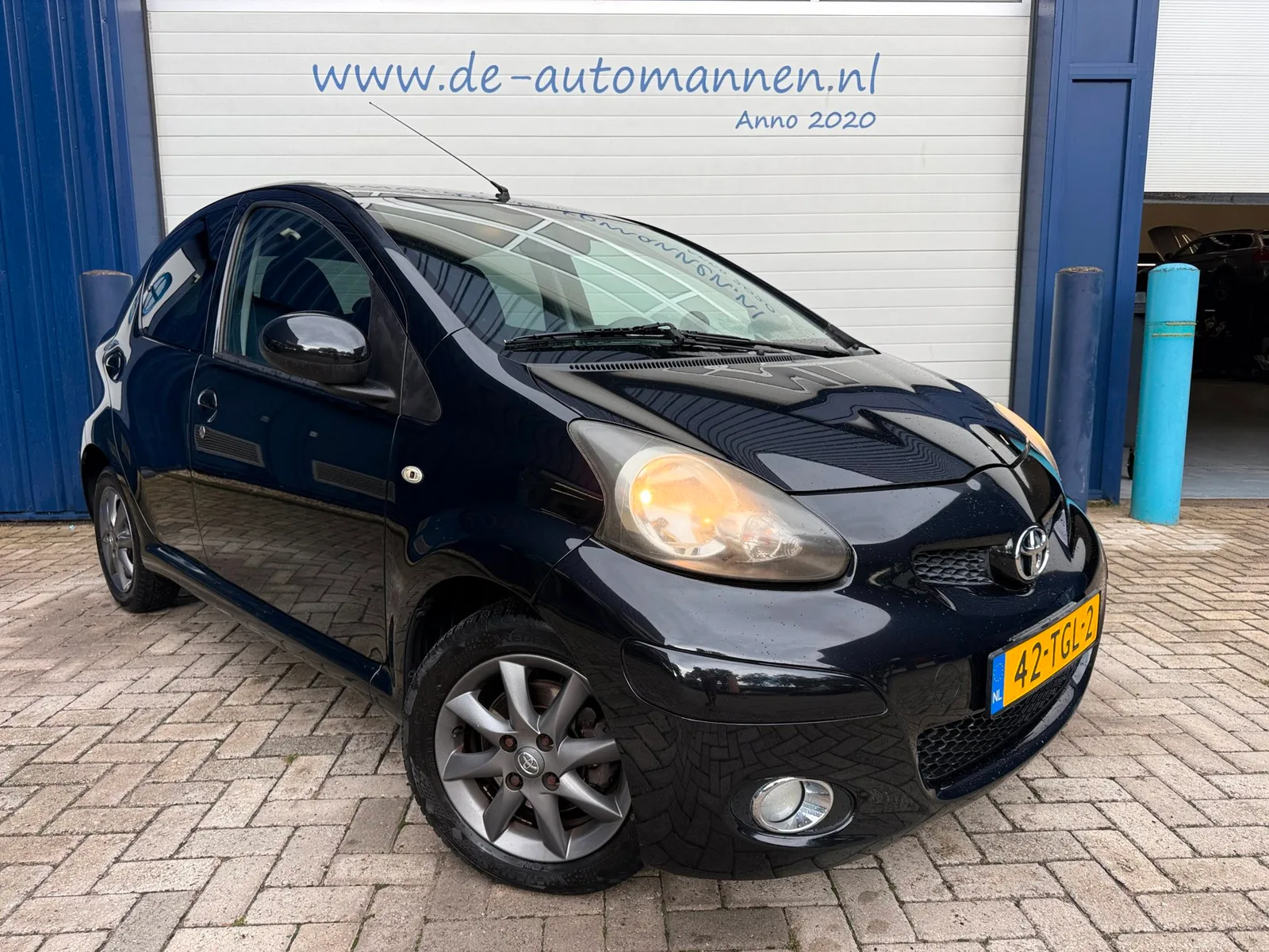 Toyota Aygo (2012) — foto 1