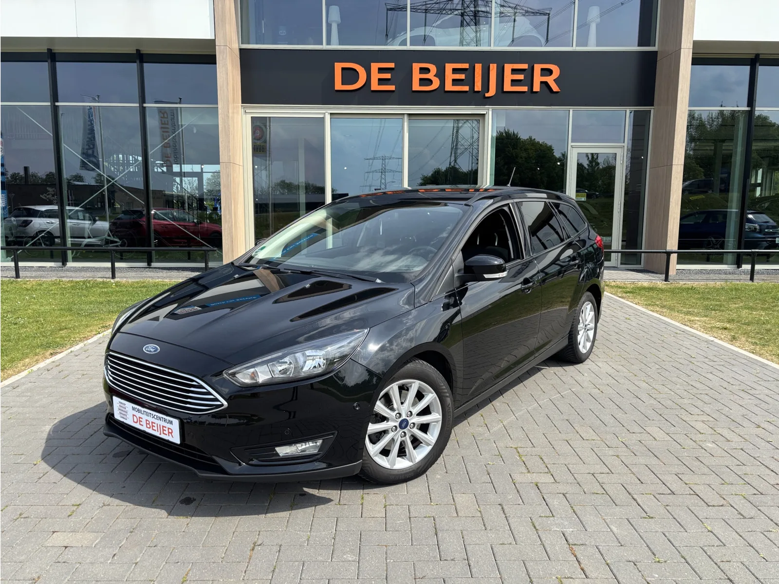 Ford Focus (2018) — foto 1