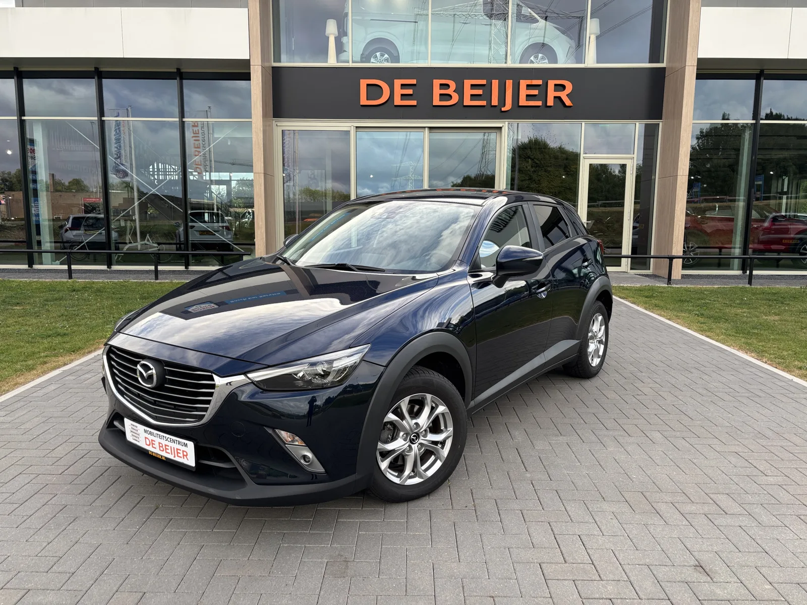 Mazda CX-3 (2017) — foto 1