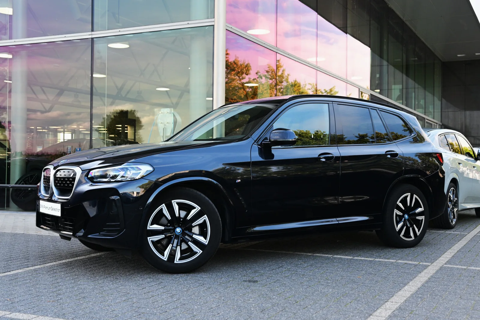BMW iX3 (2022) — foto 1