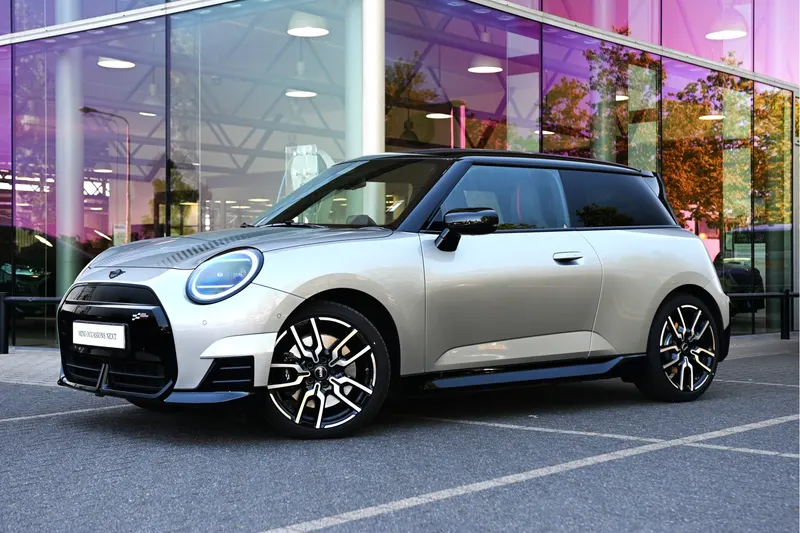MINI Hatchback (2026)