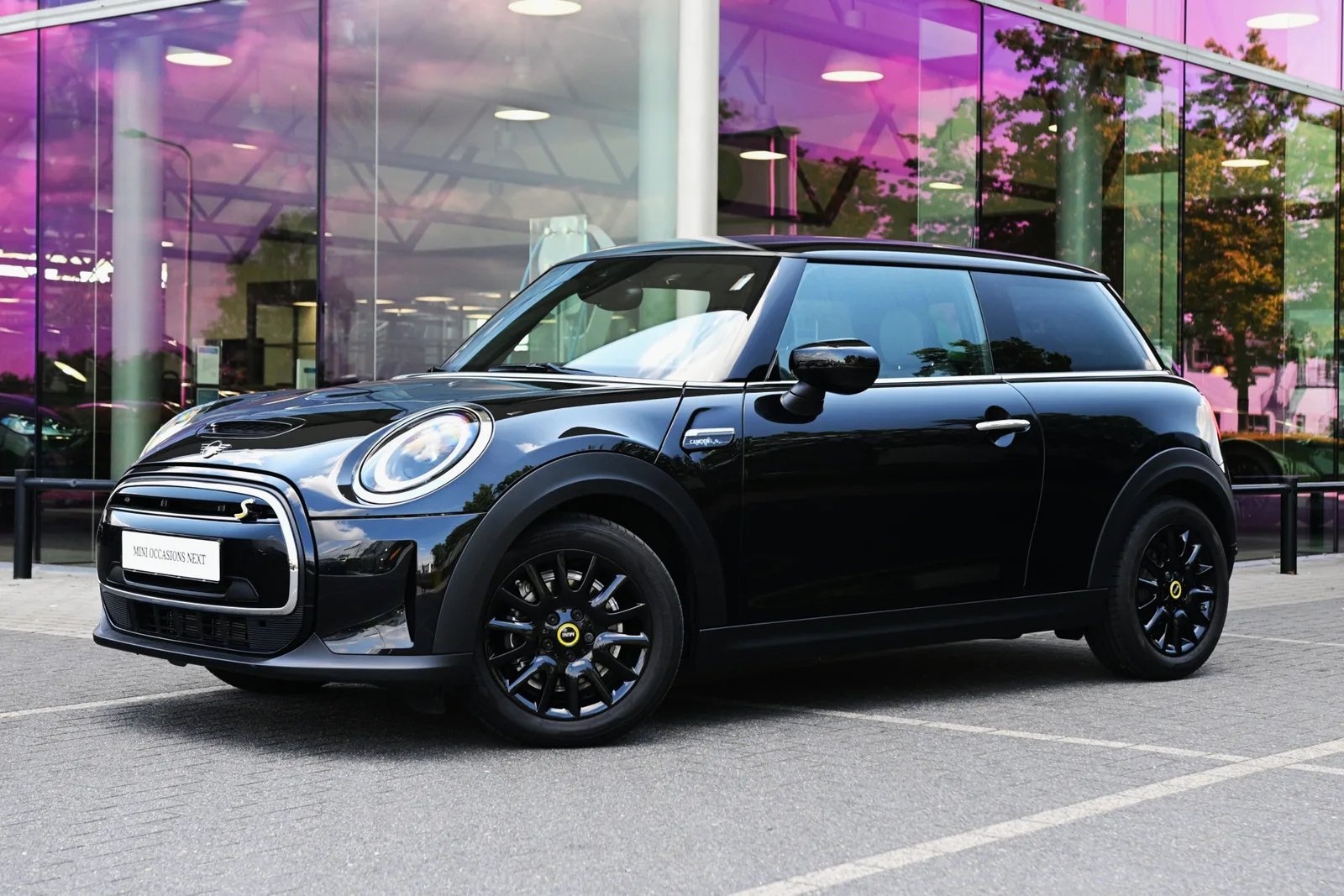 MINI Electric (2024) — foto 1