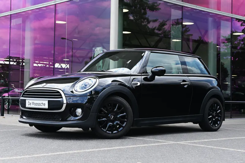 MINI Hatchback (2019)