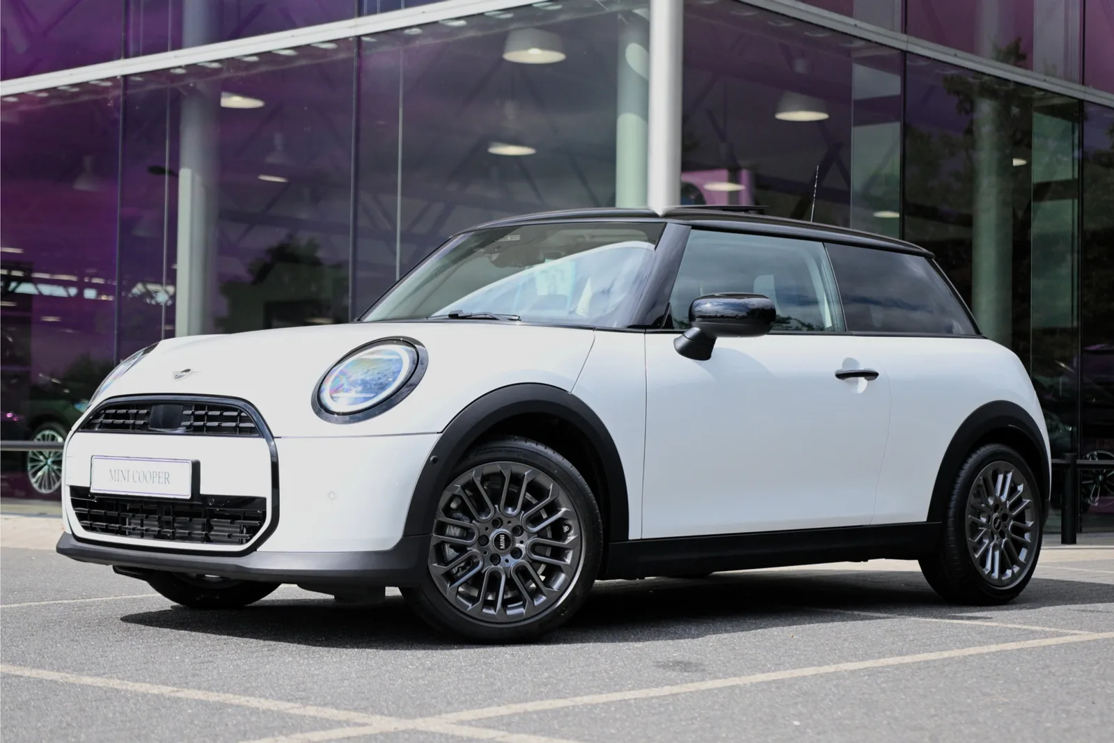 MINI Cooper (2026) — foto 1