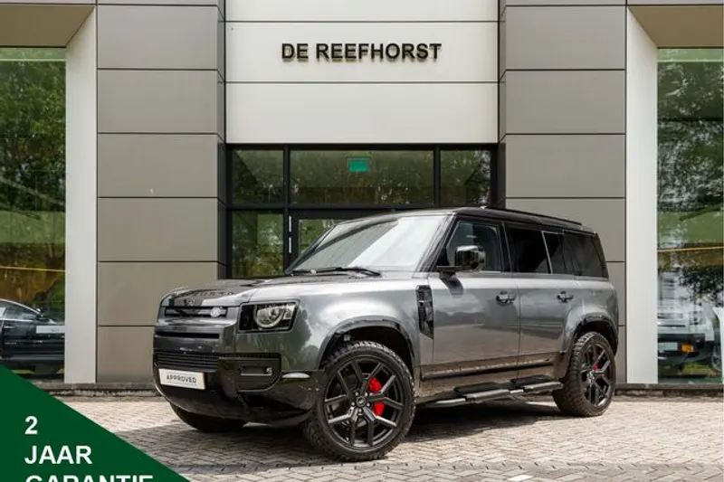 Land Rover Defender (2025)