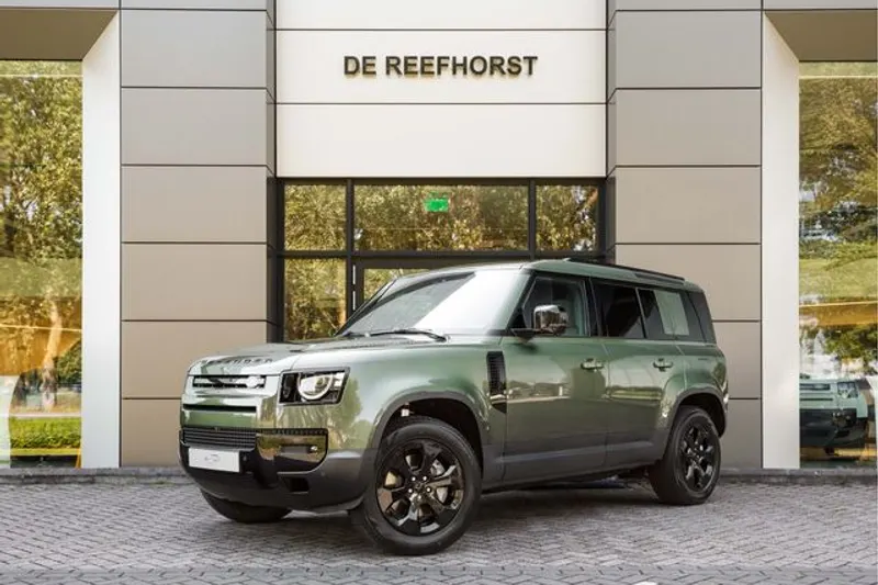 Land Rover Defender (2026)