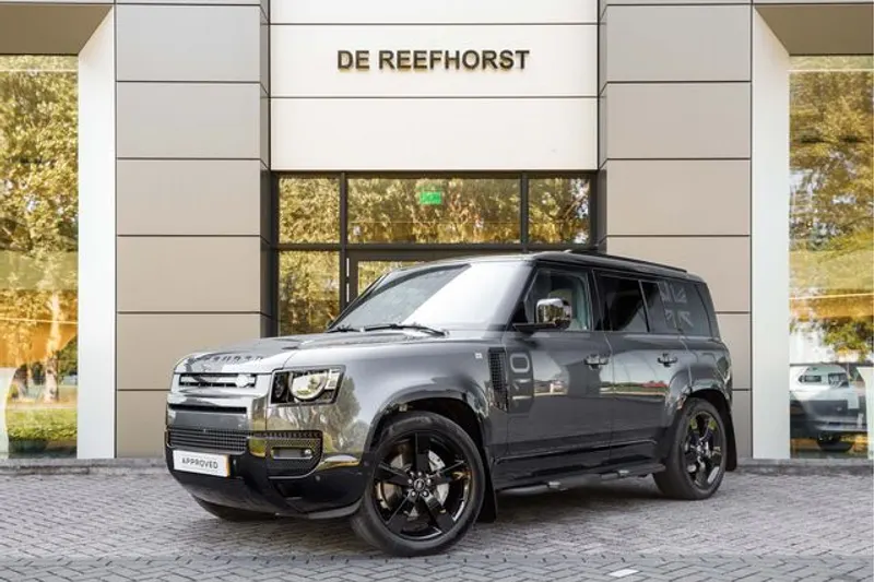 Land Rover Defender (2025)