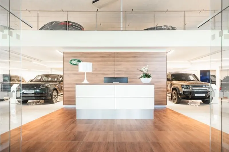 Land Rover Discovery Sport (2026)