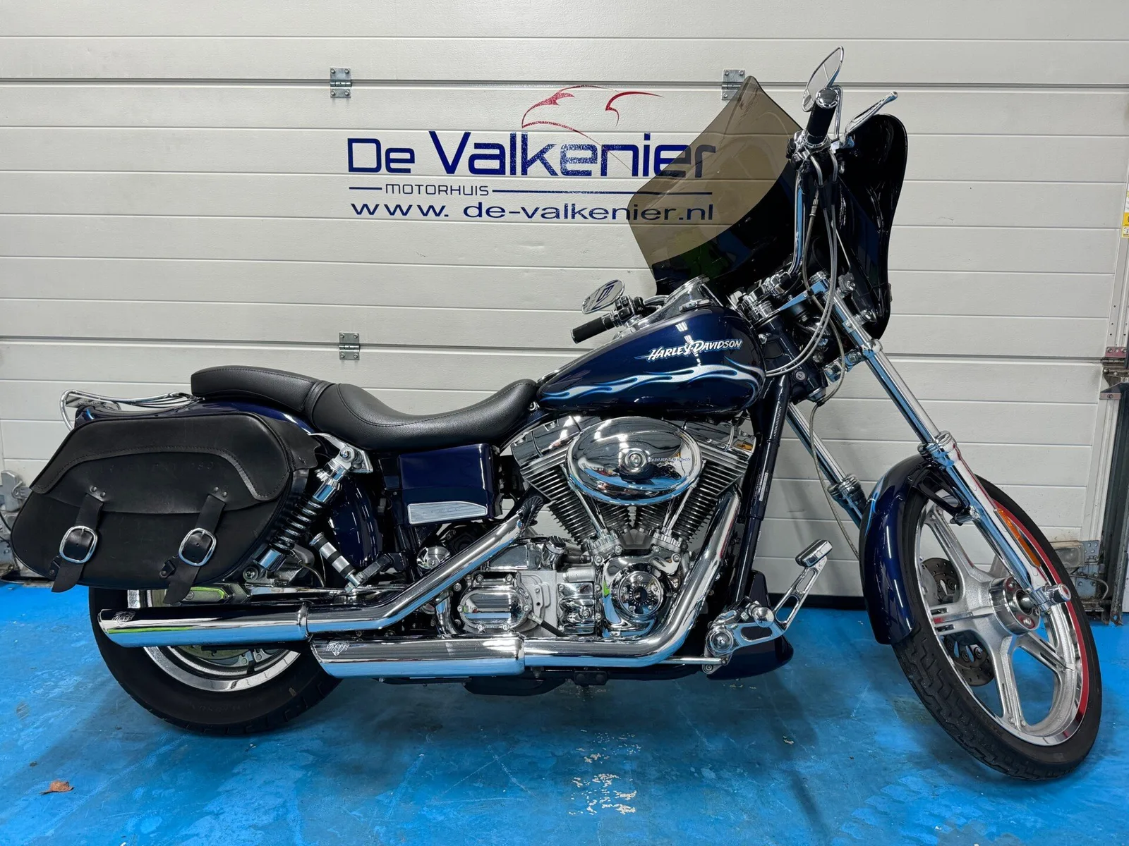 Harley-Davidson Dyna Wide Glide (2002) — foto 1